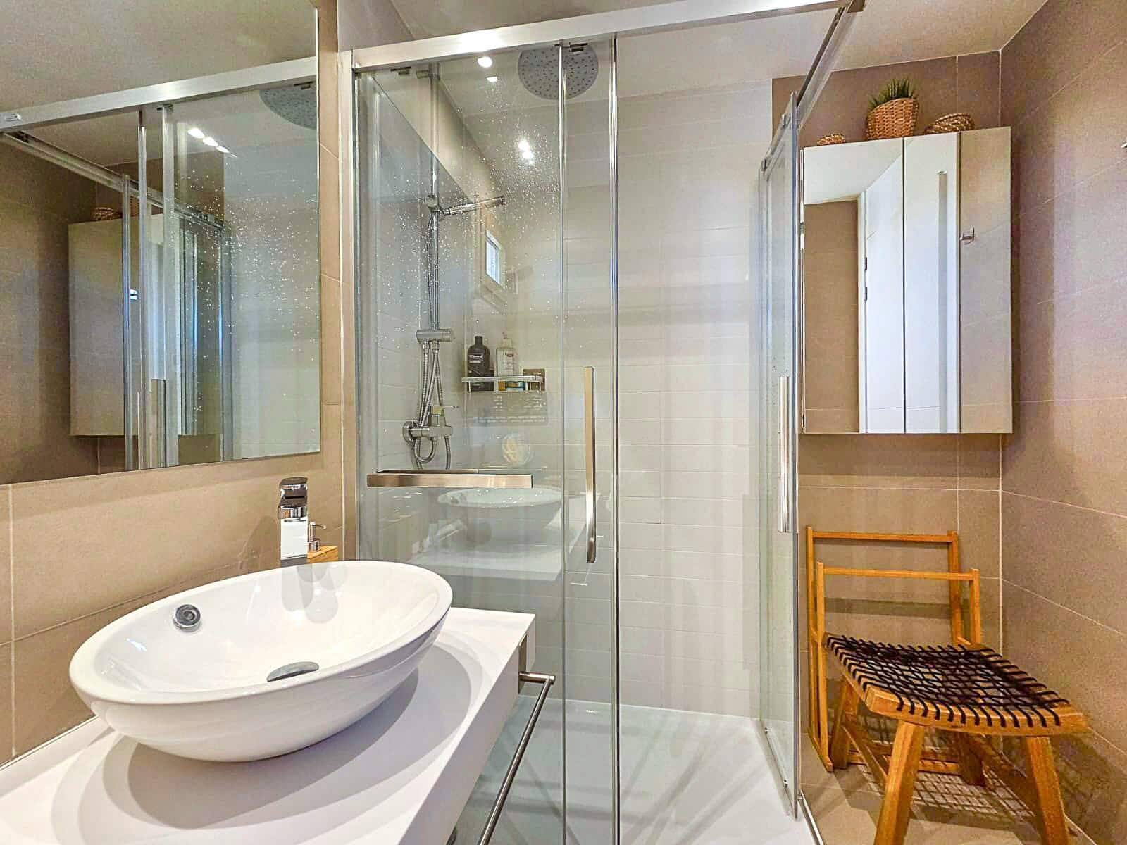 2 sypialnia Apartament na sprzedaż w Benidorm z basenem garażem - 579 000 € (Ref: 9321843)