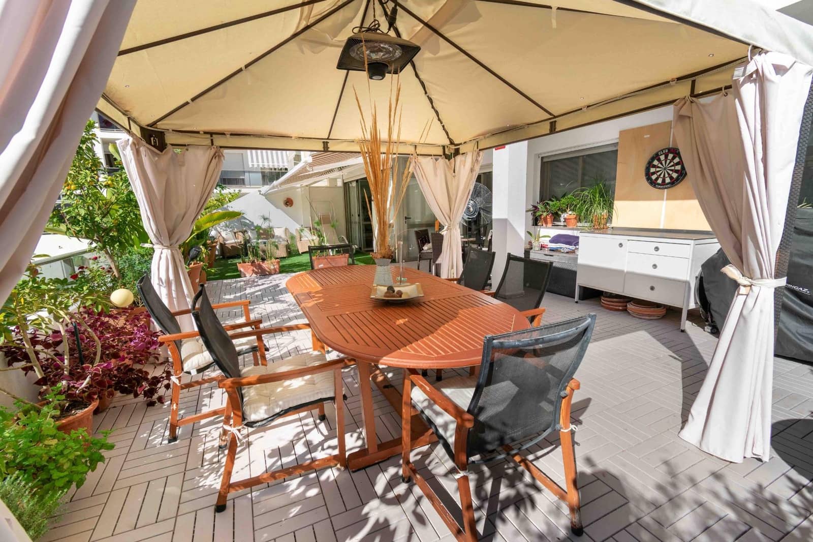 2 soverom Leilighet til salgs i Albir med svømmebasseng garasje - € 500 000 (Ref: 9337962)