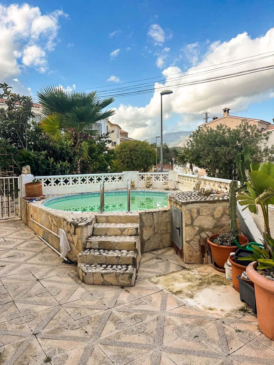 2 Zimmer Reihenhaus zu verkaufen in La Nucia mit Pool - 259.500 € (Ref: 9385528)