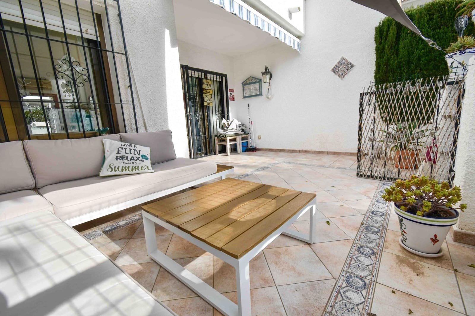 2 soverom Bungalow til salgs i Albir med svømmebasseng - € 349 000 (Ref: 9431035)