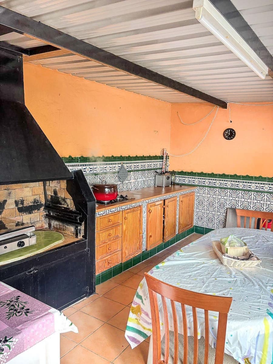 3 soverom Kjedet enebolig til salgs i Alfaz del Pi / L'Alfas del Pi med svømmebasseng garasje - € 460 000 (Ref: 9438550)