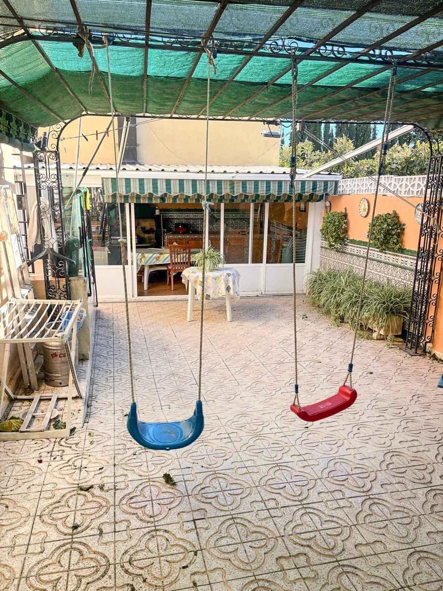 3 soverom Kjedet enebolig til salgs i Alfaz del Pi / L'Alfas del Pi med svømmebasseng garasje - € 460 000 (Ref: 9438550)