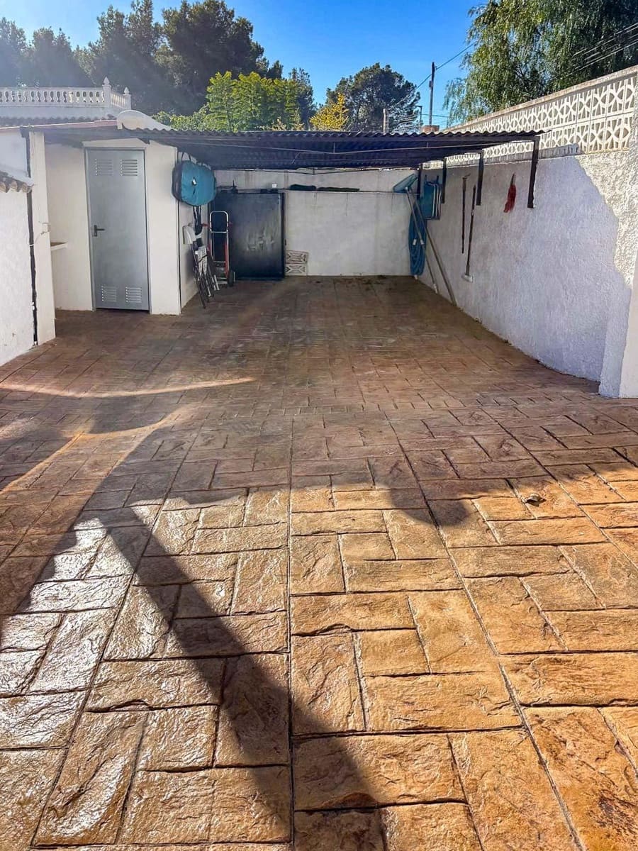 3 soverom Kjedet enebolig til salgs i Alfaz del Pi / L'Alfas del Pi med svømmebasseng garasje - € 460 000 (Ref: 9438550)