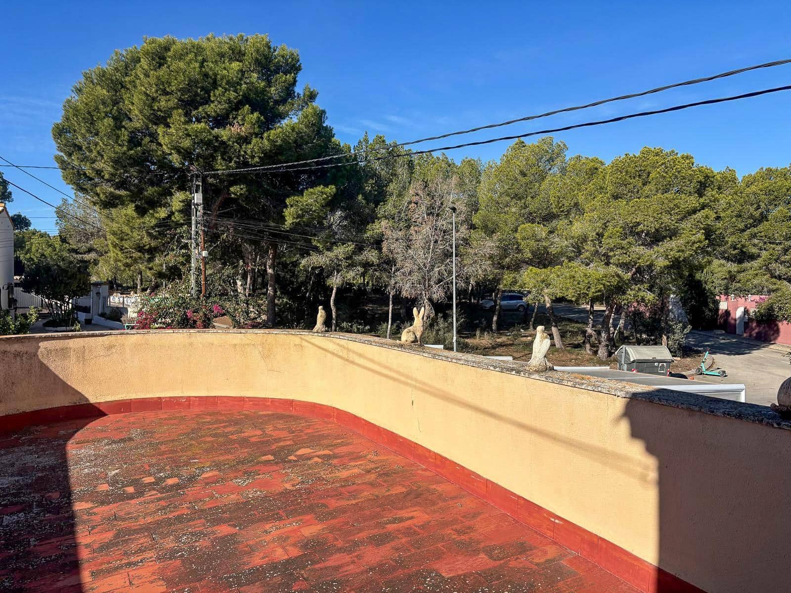 3 soverom Kjedet enebolig til salgs i Alfaz del Pi / L'Alfas del Pi med svømmebasseng garasje - € 460 000 (Ref: 9438550)