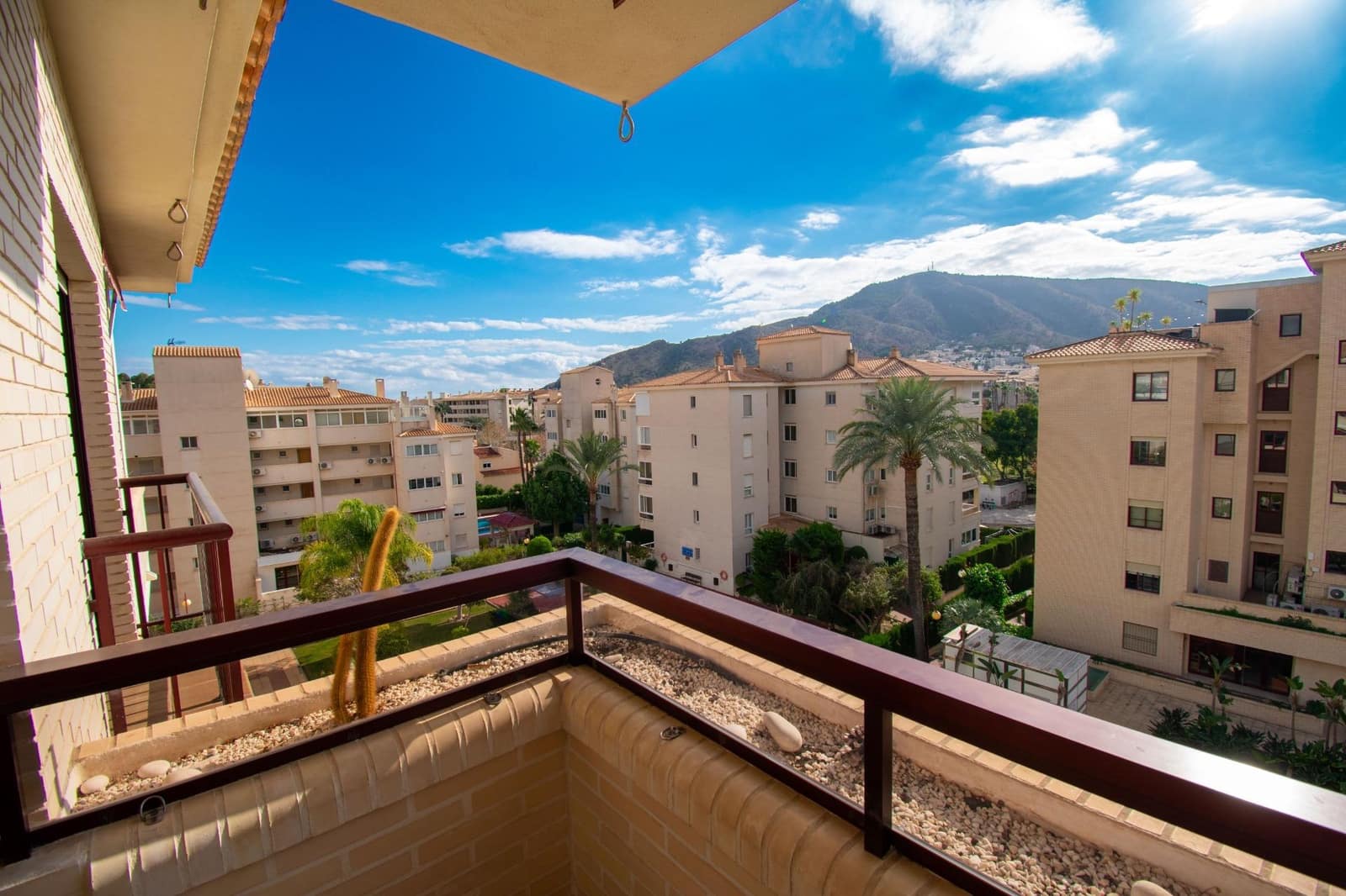 1 sovrum Lägenhet till salu i Albir med pool garage - 275 000 € (Ref: 9462016)