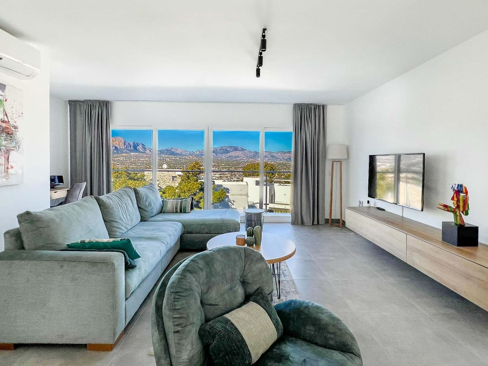 2 soveværelse Rækkehus til salg i Albir med swimmingpool - € 575.000 (Ref: 9491282)