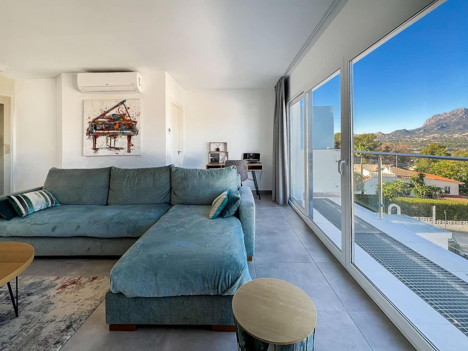 2 soveværelse Rækkehus til salg i Albir med swimmingpool - € 575.000 (Ref: 9491282)