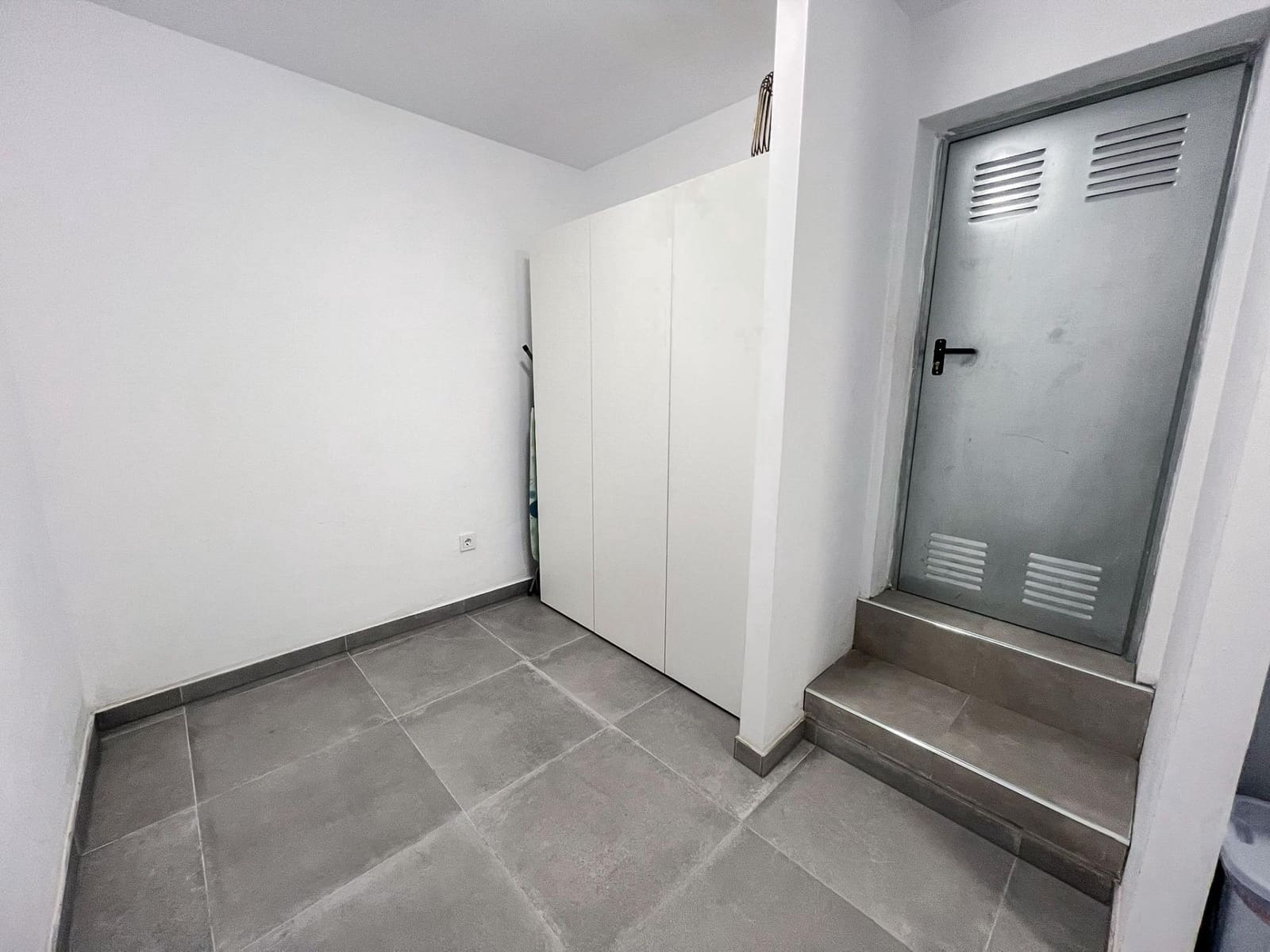 2 soveværelse Rækkehus til salg i Albir med swimmingpool - € 575.000 (Ref: 9491282)