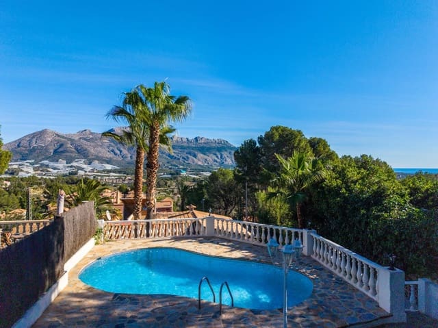 2 bedroom Terraced Villa for sale in La Nucia with pool - € 247,000 (Ref: 9518855)