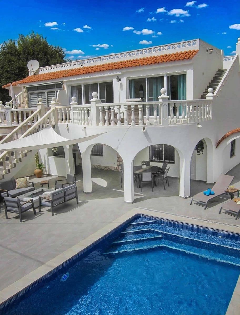 3 quarto Moradia Geminada para venda em Albir com piscina - 695 000 € (Ref: 9530451)