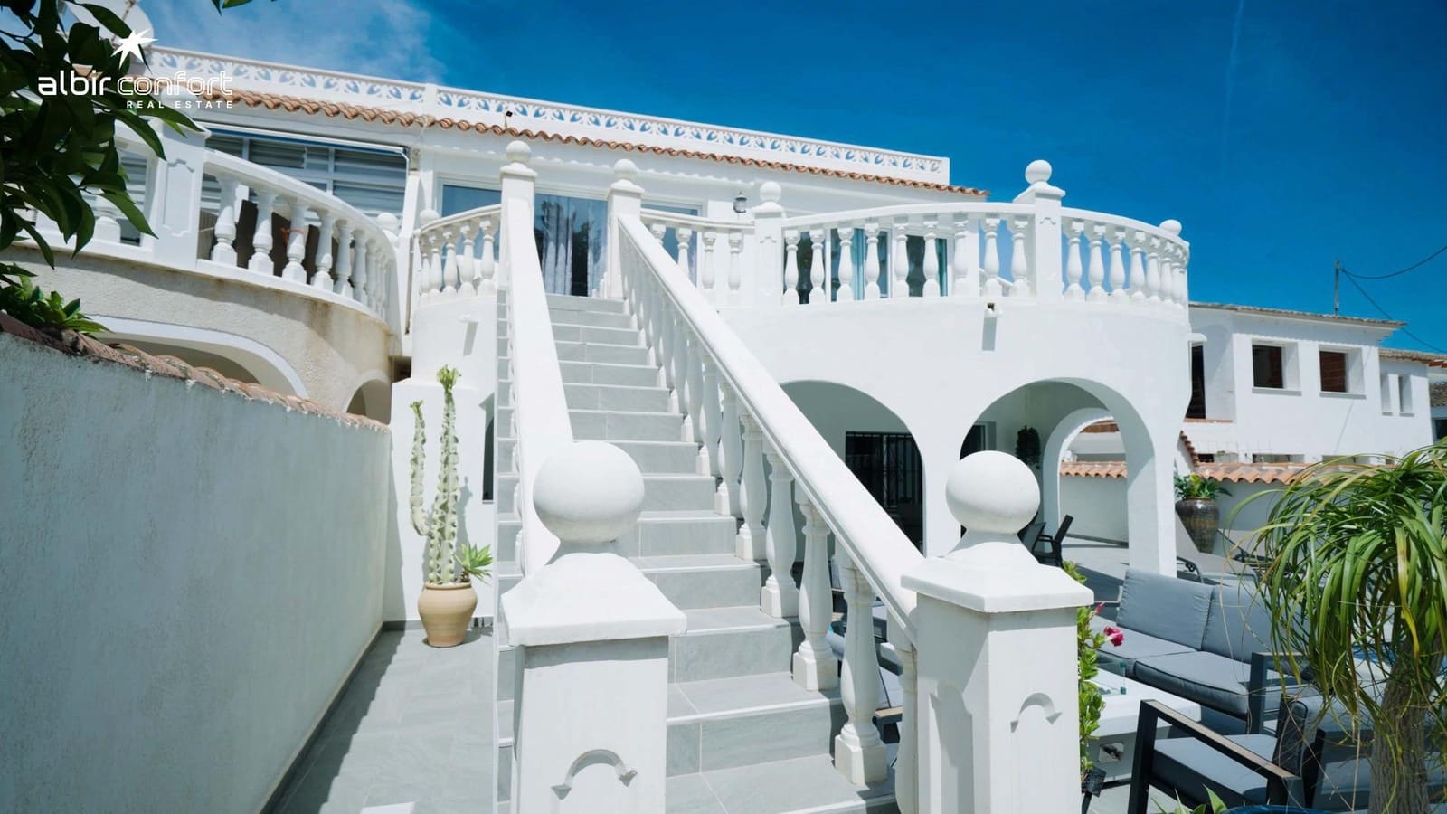 3 quarto Moradia Geminada para venda em Albir com piscina - 695 000 € (Ref: 9530451)