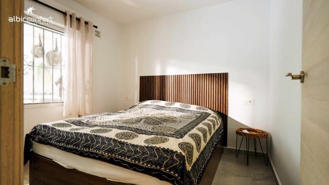 3 quarto Moradia Geminada para venda em Albir, Alfaz del Pi / L'Alfàs del Pi com piscina - 695 000 € (Ref: 9530451)