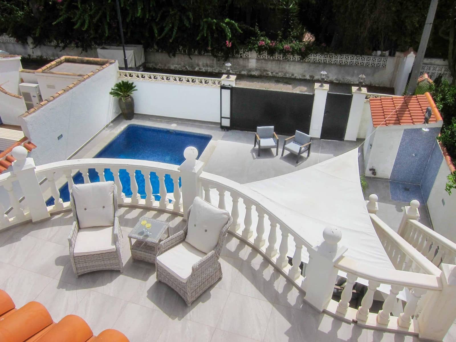 3 quarto Moradia Geminada para venda em Albir com piscina - 695 000 € (Ref: 9530451)
