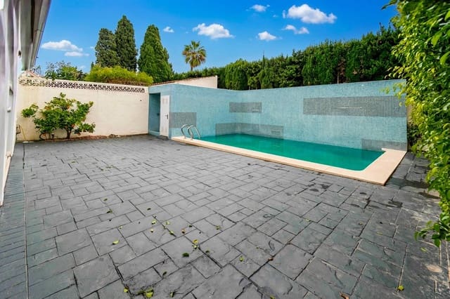 4 soverom Kjedet enebolig til salgs i Albir, Alfaz del Pi / L'Alfàs del Pi med svømmebasseng - € 902 000 (Ref: 9533656)