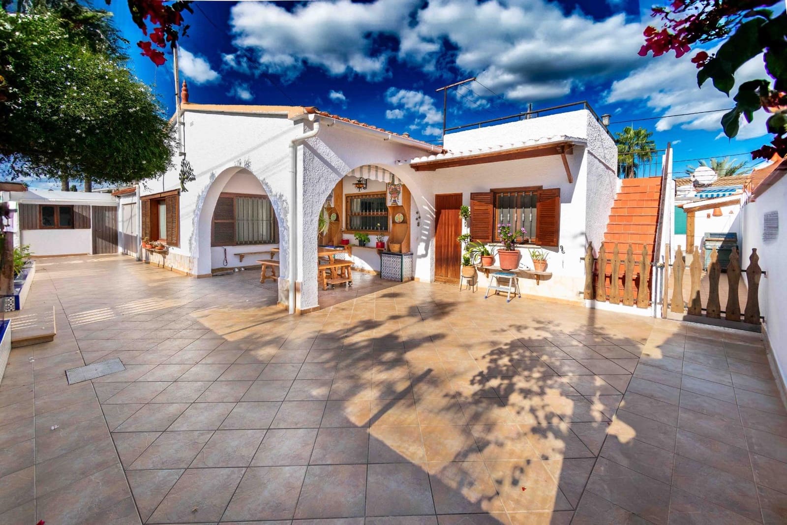 3 soveværelse Villa til salg i Albir med swimmingpool garage - € 639.000 (Ref: 9543531)