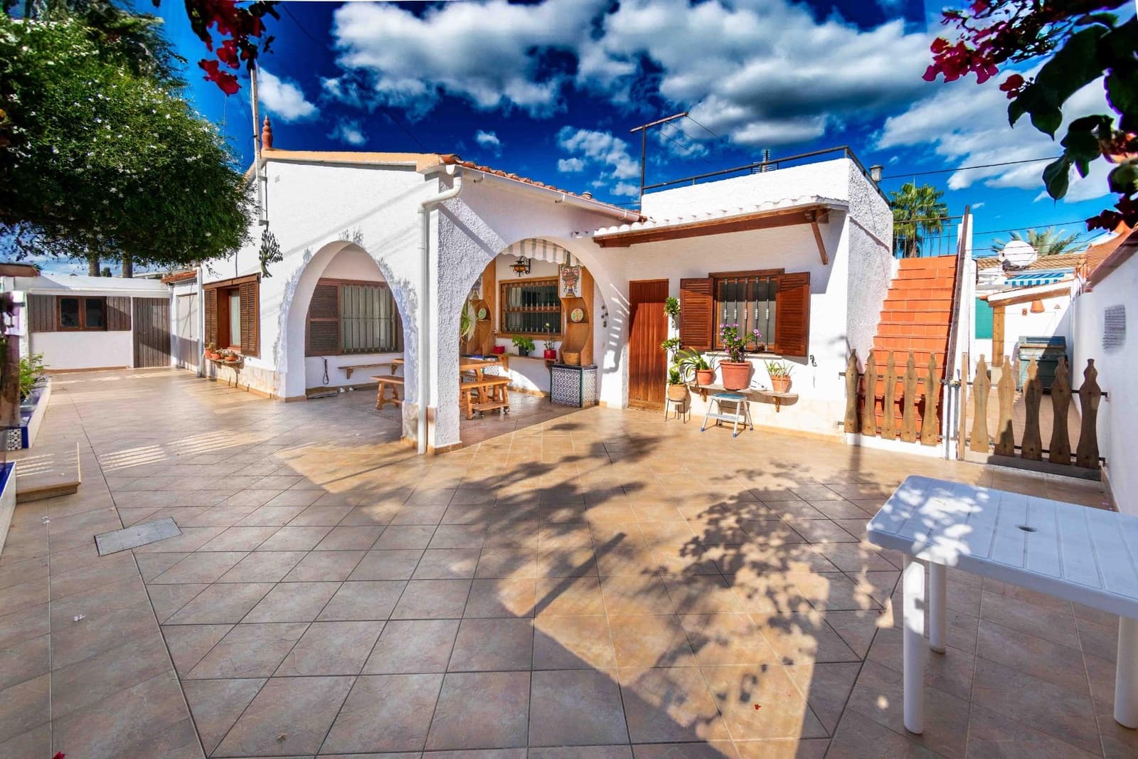 3 soveværelse Villa til salg i Albir med swimmingpool garage - € 639.000 (Ref: 9543531)