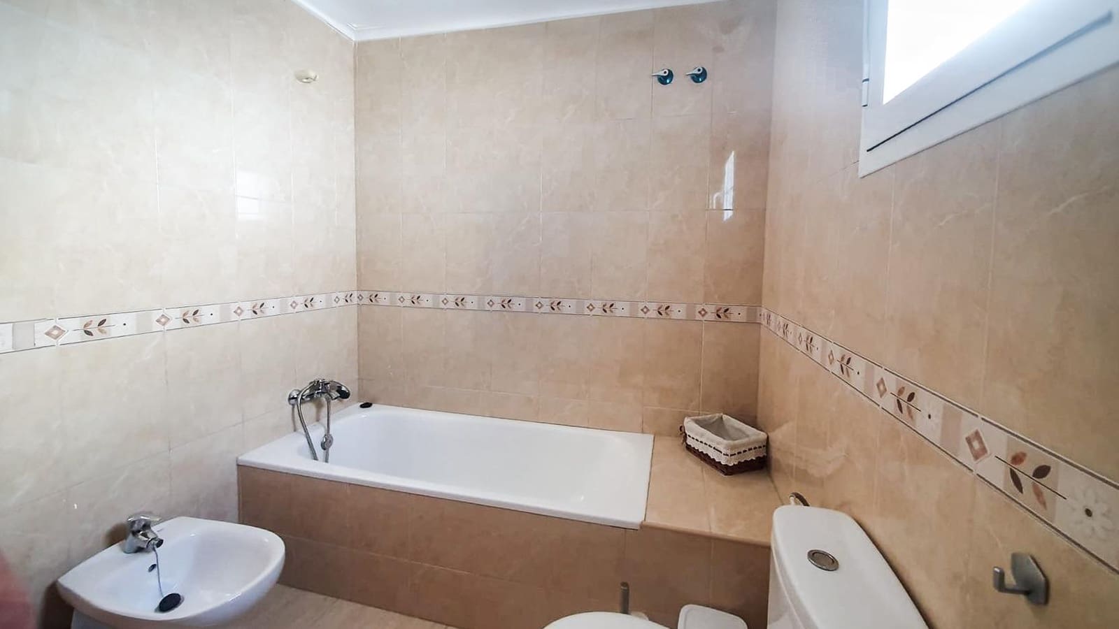 3 soveværelse Rækkehus til salg i San Juan de los Terreros med swimmingpool - € 375.000 (Ref: 9548127)