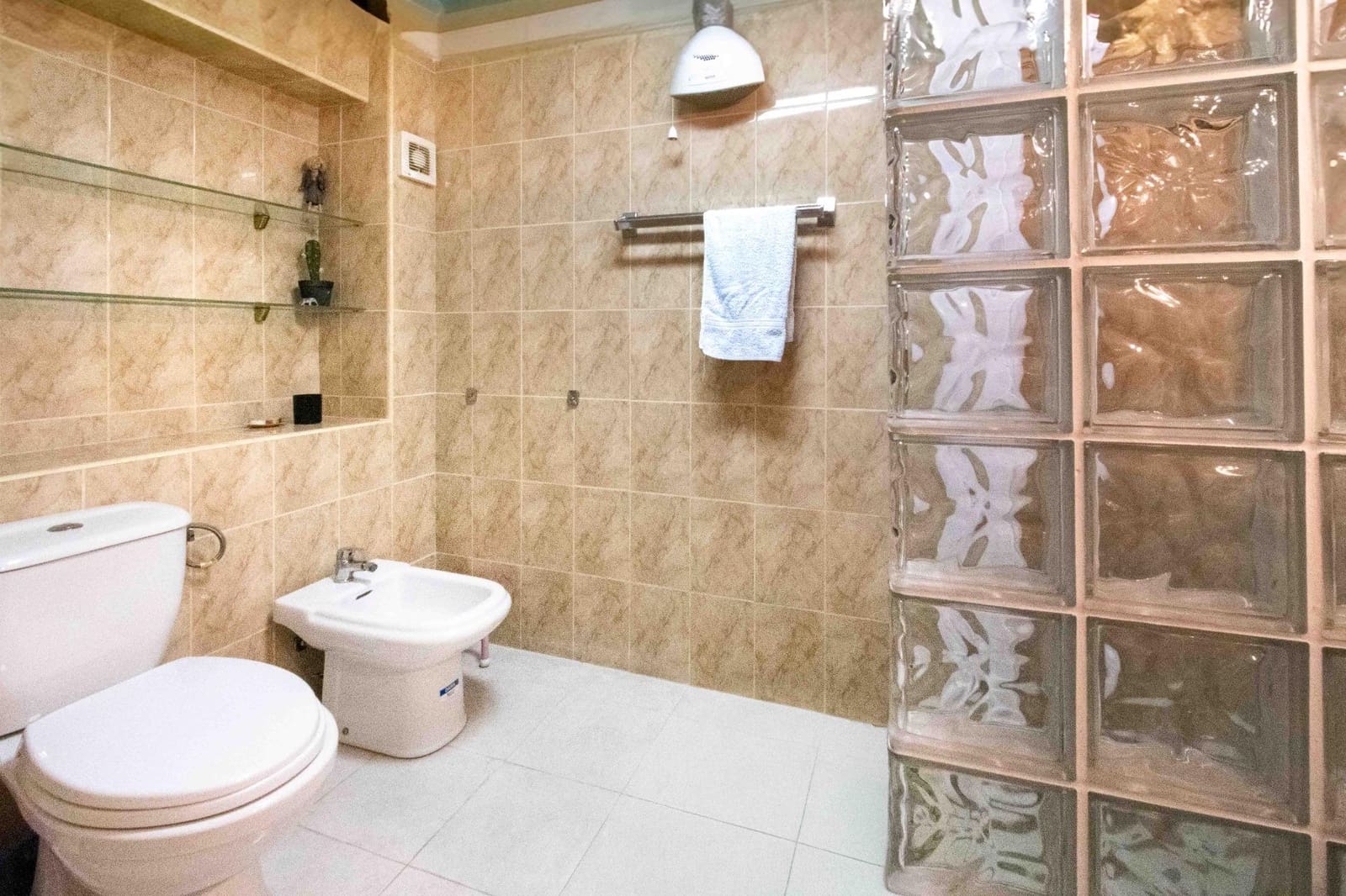 4 bedroom Terraced Villa for sale in Alfaz del Pi / L'Alfas del Pi with pool garage - € 347,500 (Ref: 9615368)