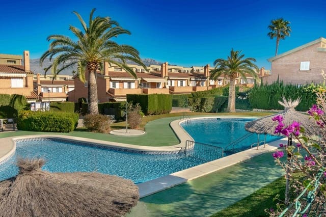 3 chambre Villa/Maison Mitoyenne à vendre à Albir, Alfaz del Pi / L'Alfàs del Pi avec piscine garage - 467 000 € (Ref: 9634167)