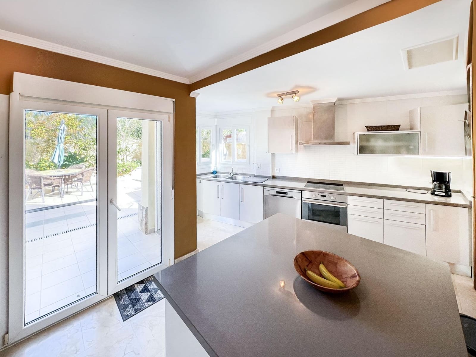 2 makuuhuone Huvila myytävänä paikassa La Nucia - 385 000 € (Ref: 9648056)