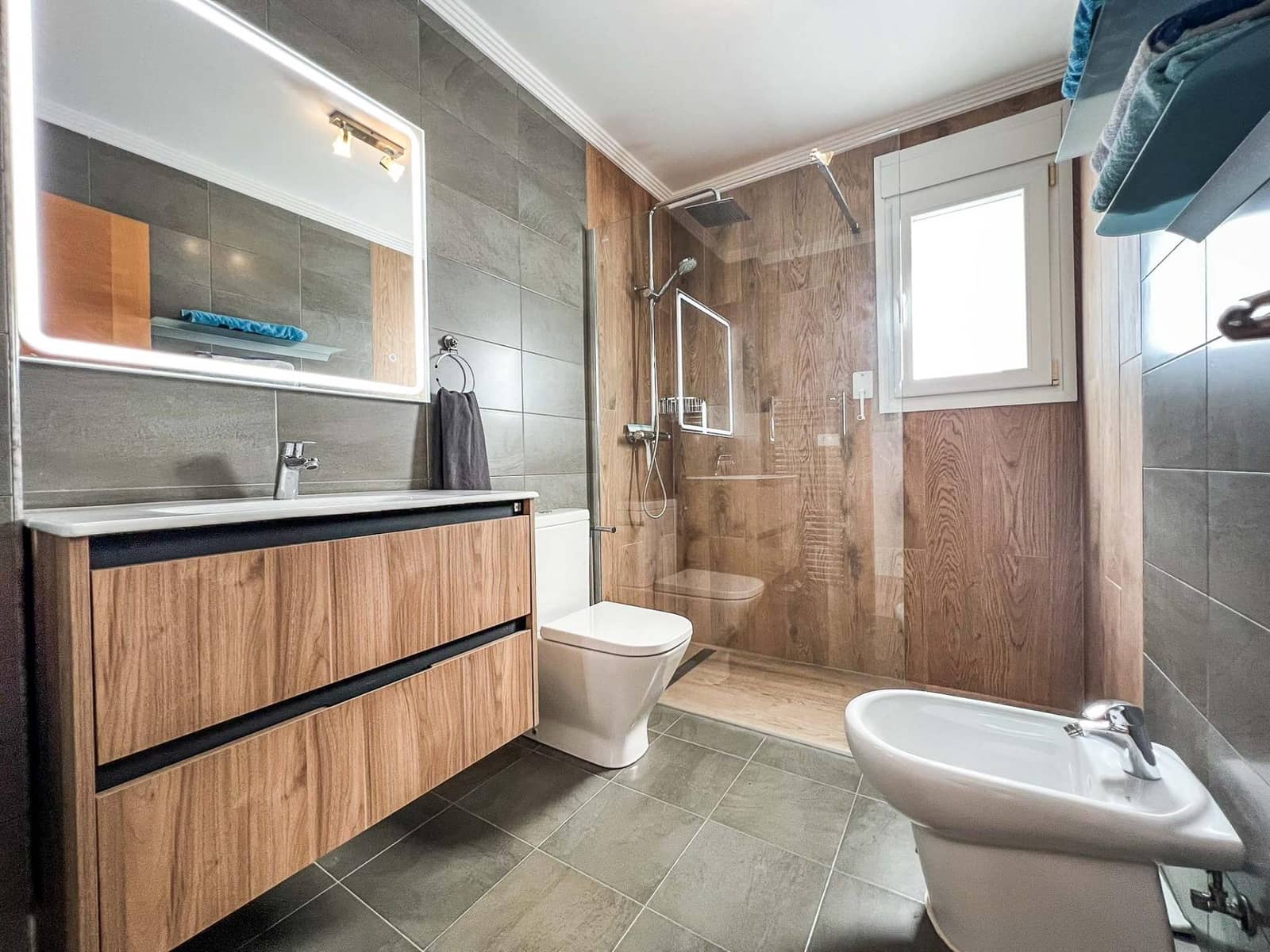 2 makuuhuone Huvila myytävänä paikassa La Nucia - 385 000 € (Ref: 9648056)