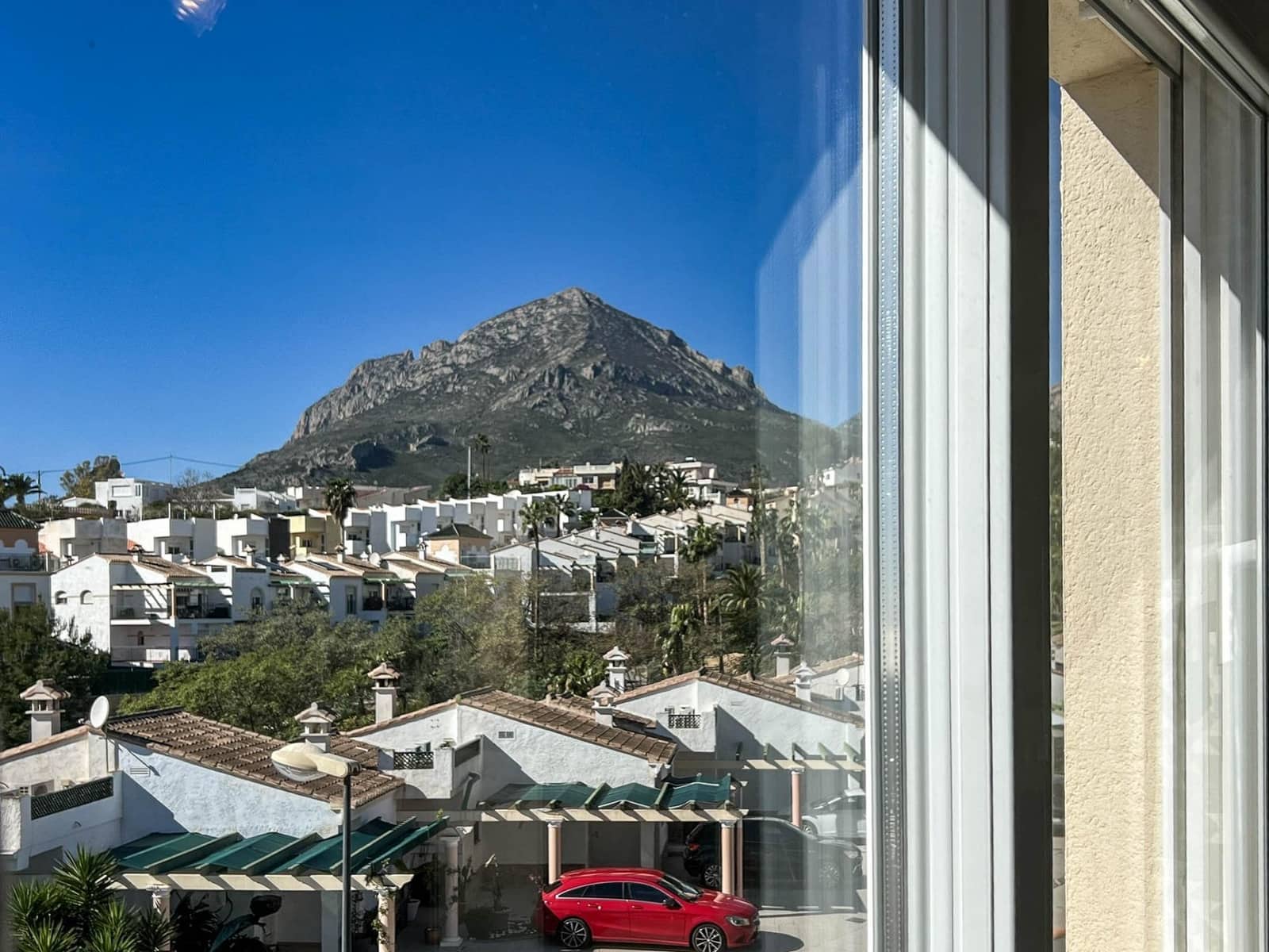 2 bedroom Villa for sale in La Nucia - € 385,000 (Ref: 9648056)