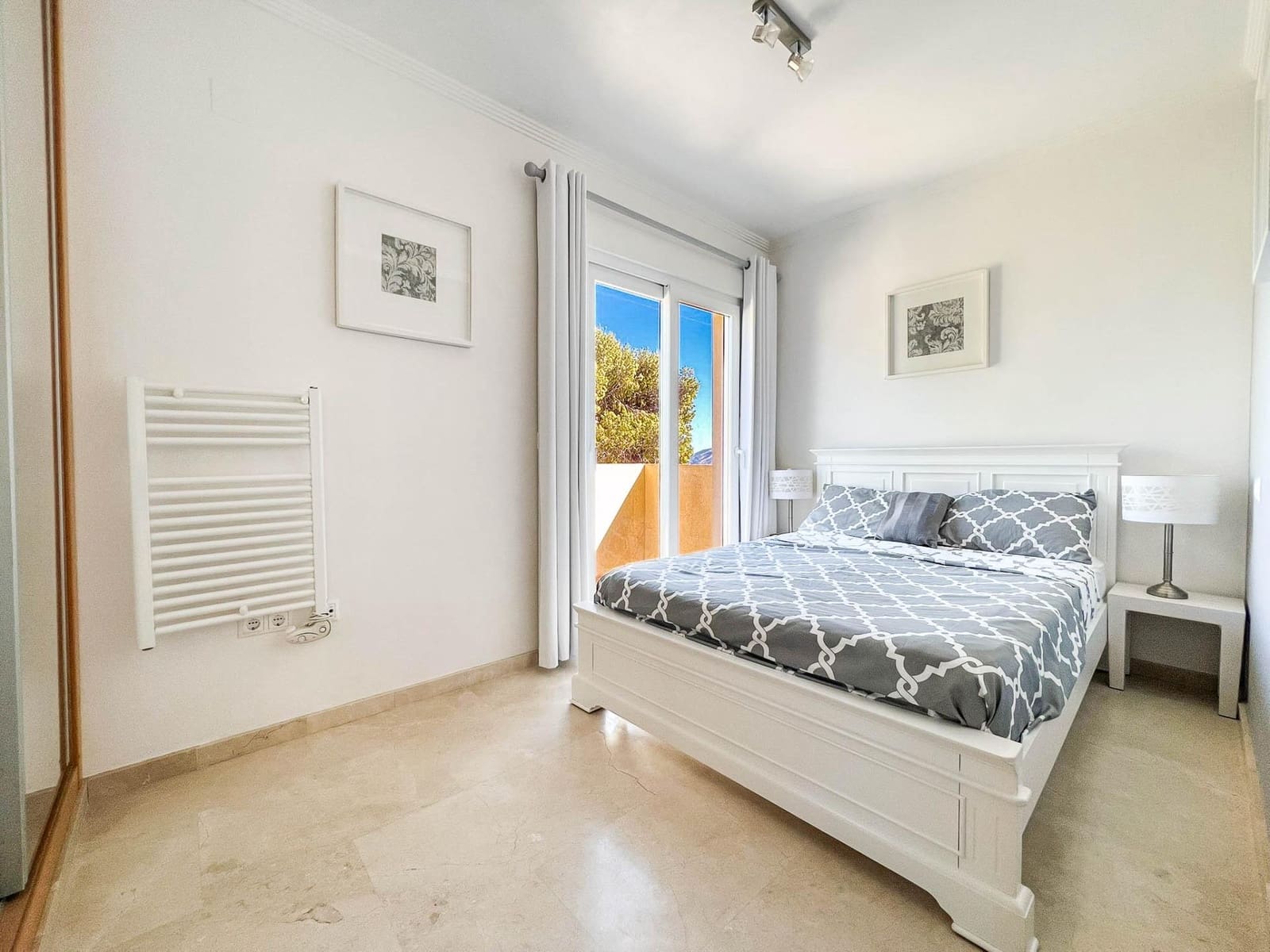 2 soverom Villa til salgs i La Nucia - € 385 000 (Ref: 9648056)