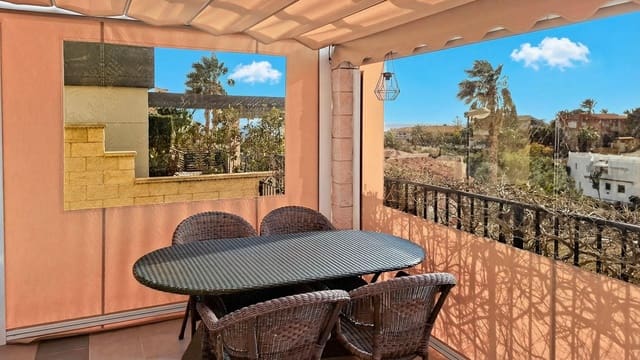2 bedroom Villa for sale in La Nucia - € 385,000 (Ref: 9648056)