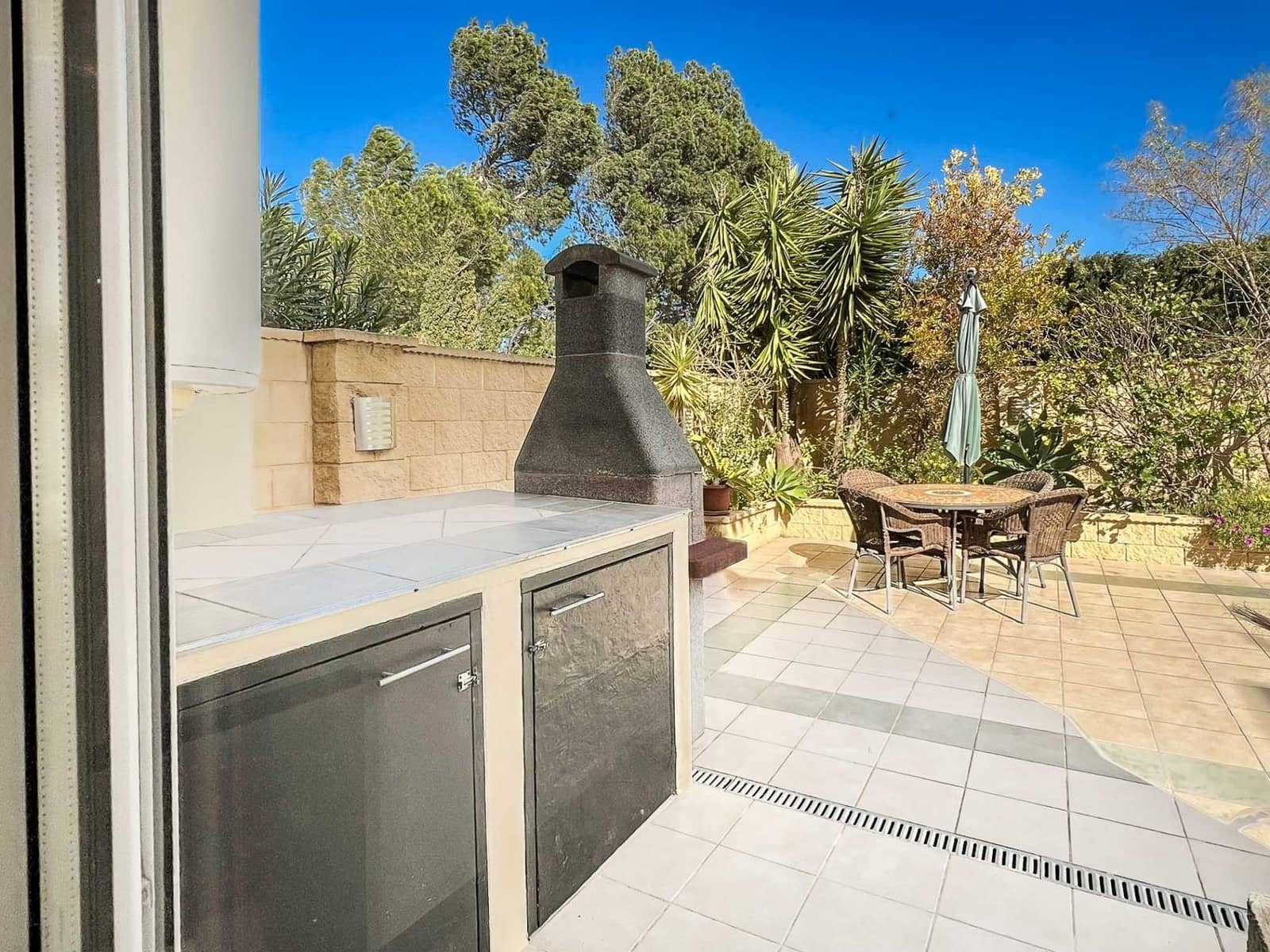 2 soverom Villa til salgs i La Nucia - € 385 000 (Ref: 9648056)