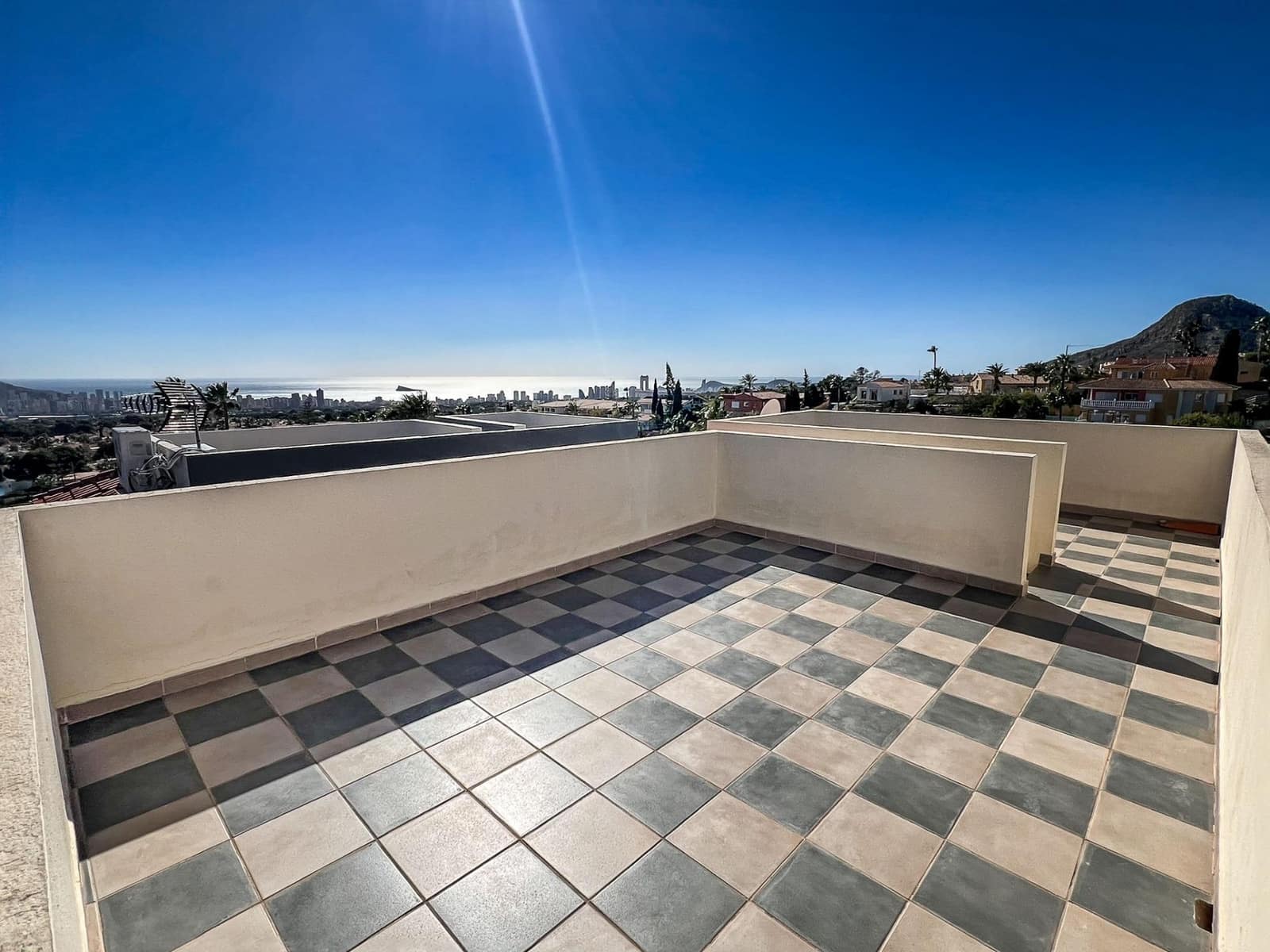 2 soverom Villa til salgs i La Nucia - € 385 000 (Ref: 9648056)