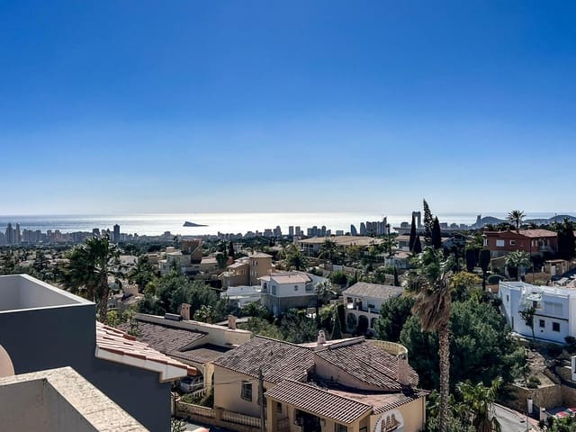 2 bedroom Villa for sale in La Nucia - € 385,000 (Ref: 9648056)