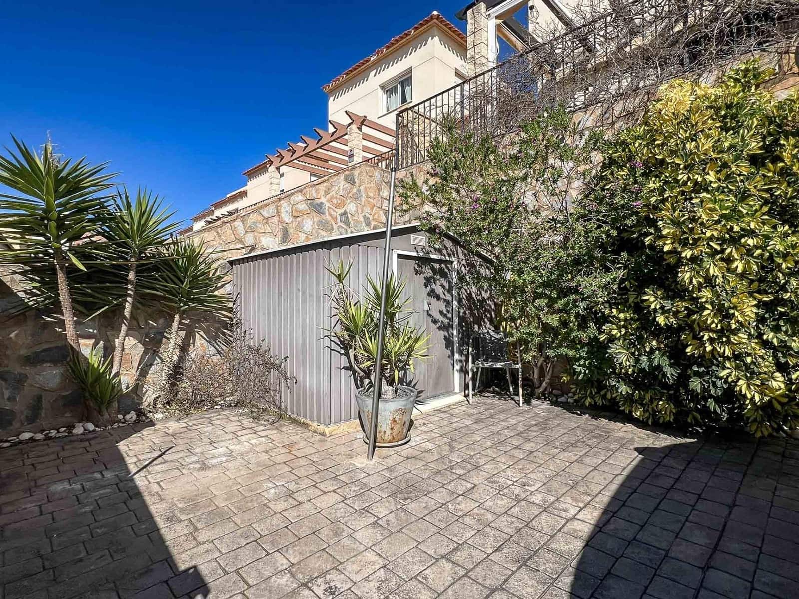 2 soverom Villa til salgs i La Nucia - € 385 000 (Ref: 9648056)