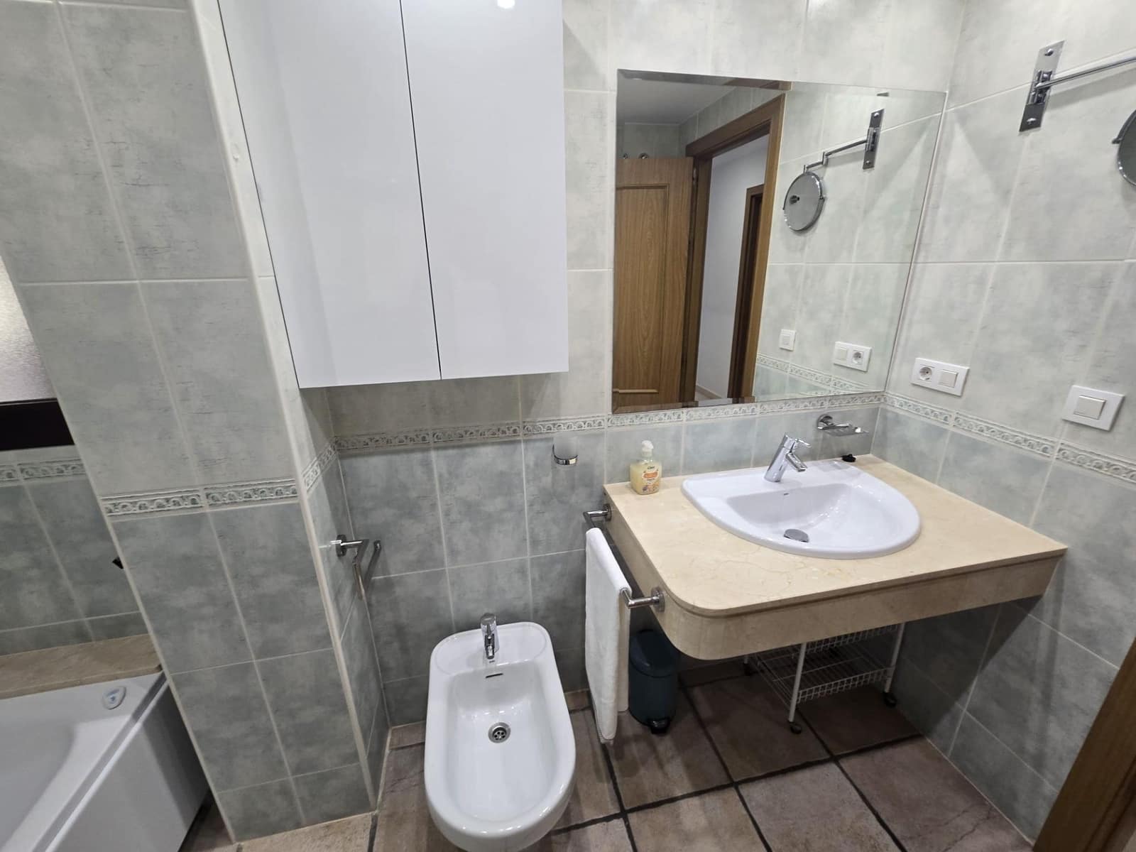 1 soverom Leilighet til leie i Albir med svømmebasseng - € 1 250 (Ref: 9686357)