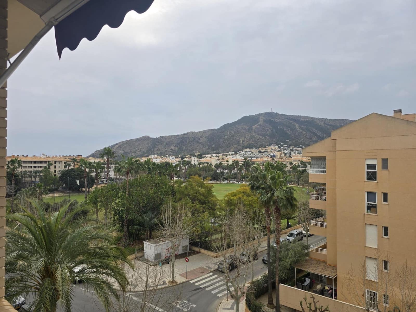 1 soverom Leilighet til leie i Albir med svømmebasseng - € 1 250 (Ref: 9686357)