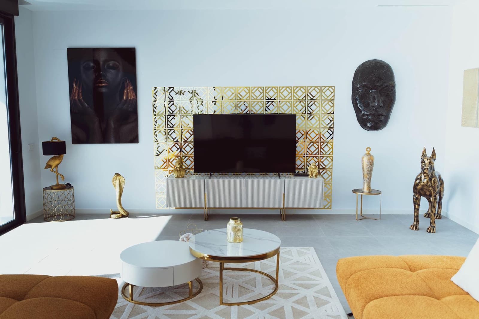 5 bedroom Villa for sale in Finestrat with pool garage - € 2,650,000 (Ref: 9726602)