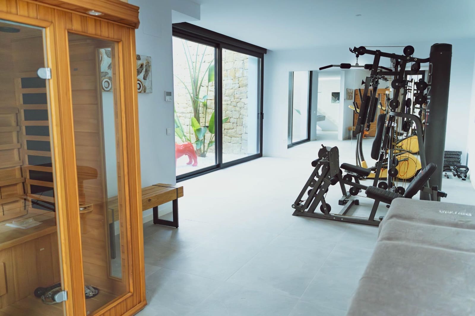 5 bedroom Villa for sale in Finestrat with pool garage - € 2,650,000 (Ref: 9726602)