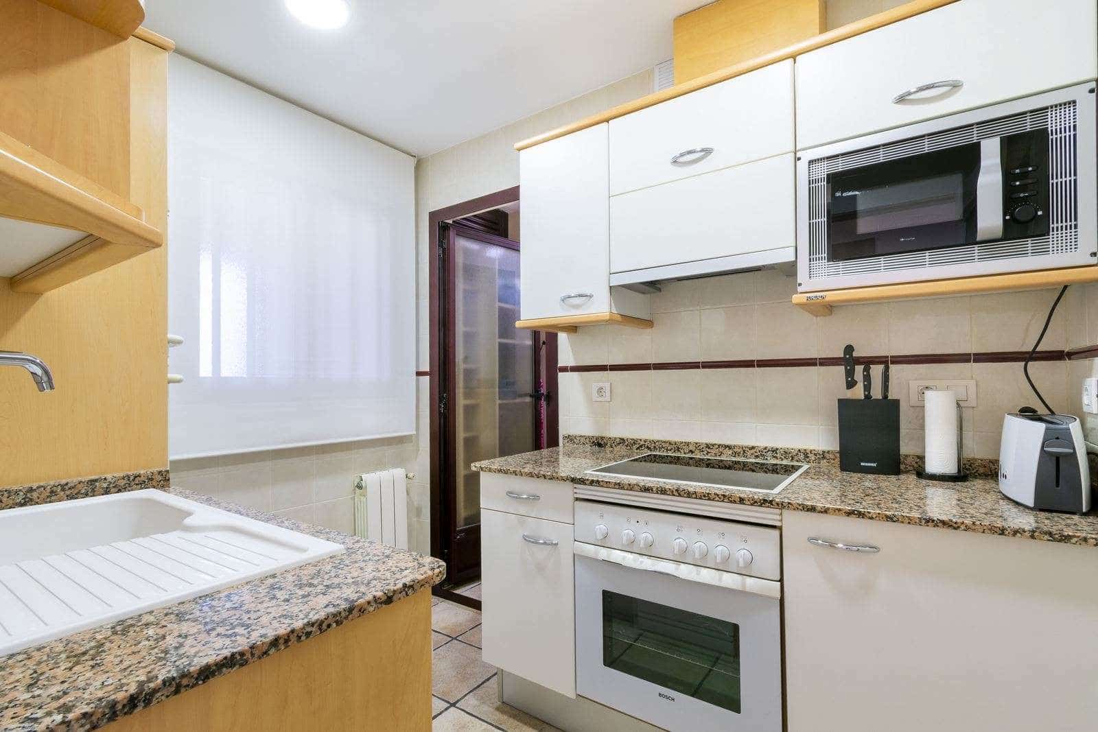 1 bedroom Apartment for rent in Albir with pool - € 1,350 (Ref: 9761932)