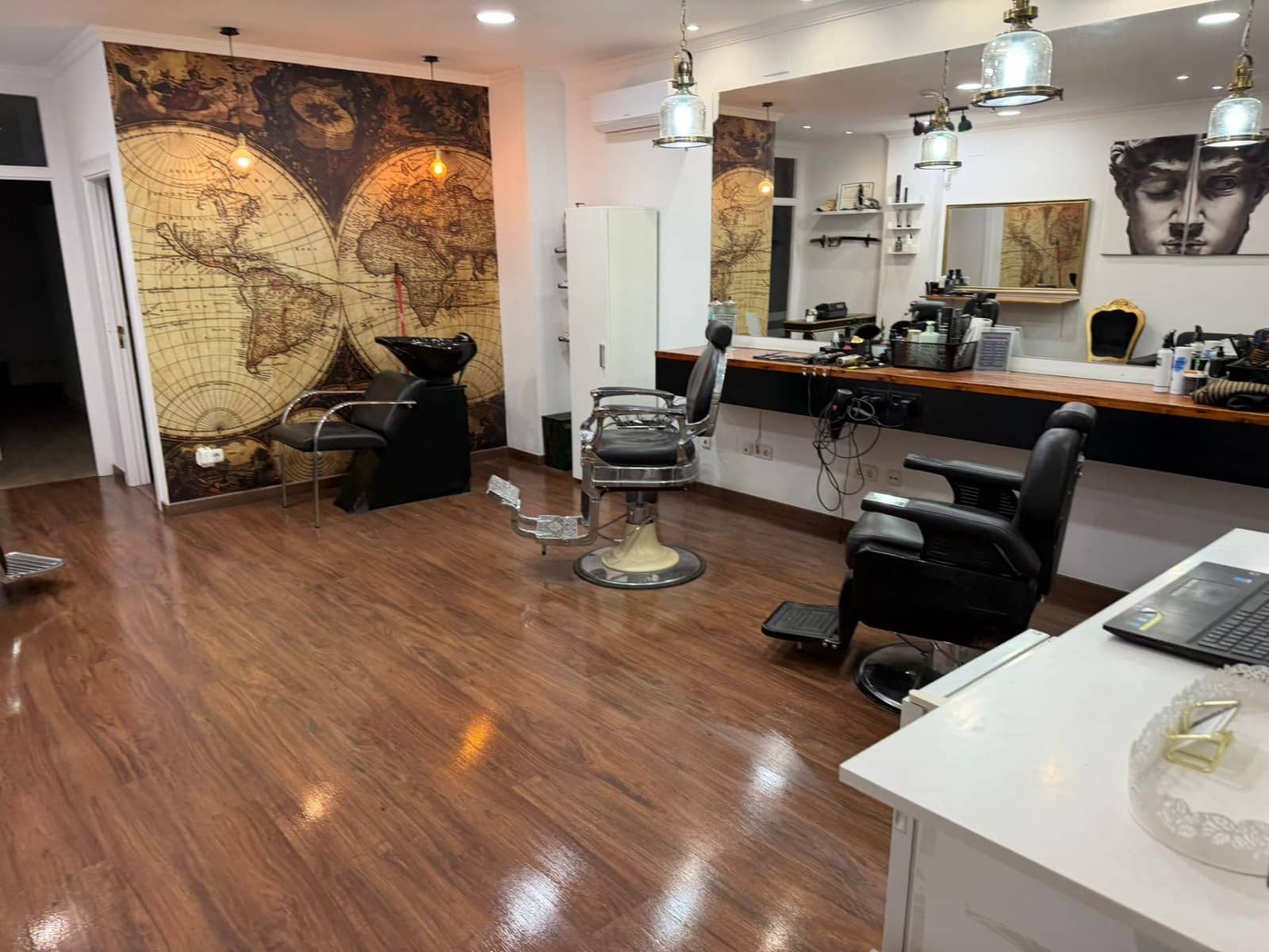 Yritys vuokrattavana paikassa Altea - 650 € (Ref: 9783078)