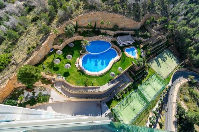 2 slaapkamer Appartement te koop in Benidorm met zwembad garage - € 380.000 (Ref: 9806430)