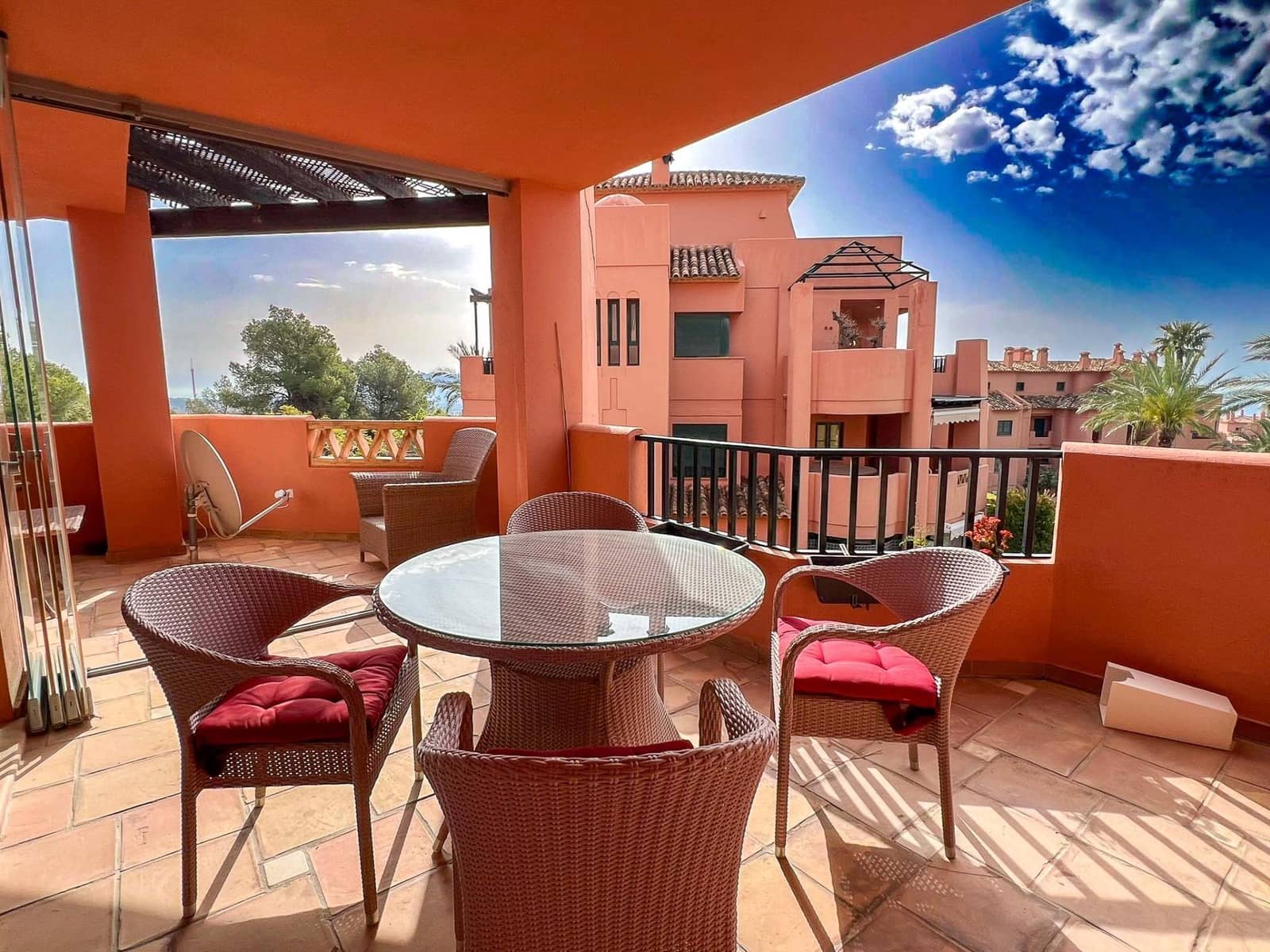 2 slaapkamer Appartement te huur in Finestrat met zwembad garage - € 1.350 (Ref: 9825203)