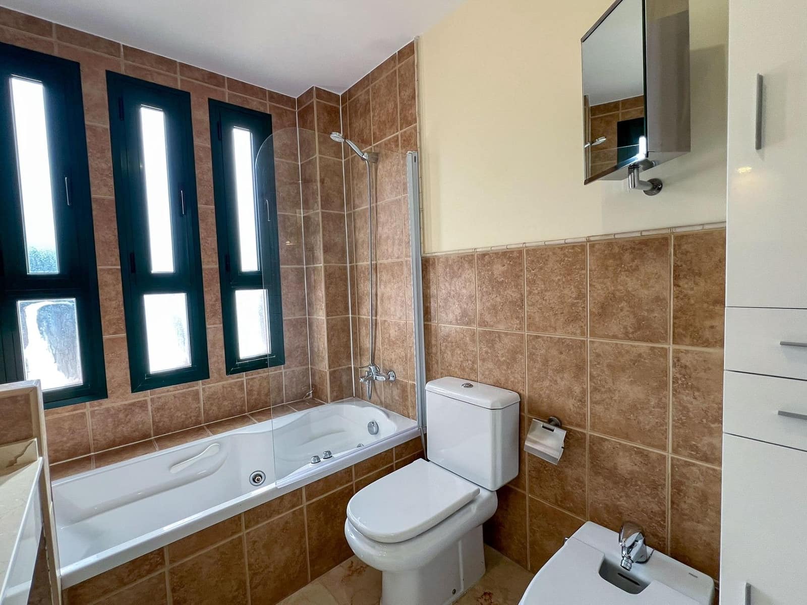2 slaapkamer Appartement te huur in Finestrat met zwembad garage - € 1.350 (Ref: 9825203)
