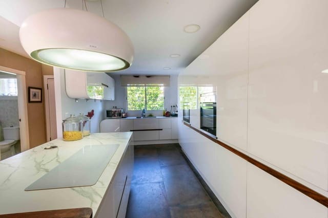 3 soveværelse Rækkehus til salg i Albir, Alfaz del Pi / L'Alfàs del Pi med swimmingpool garage - € 449.000 (Ref: 9833610)