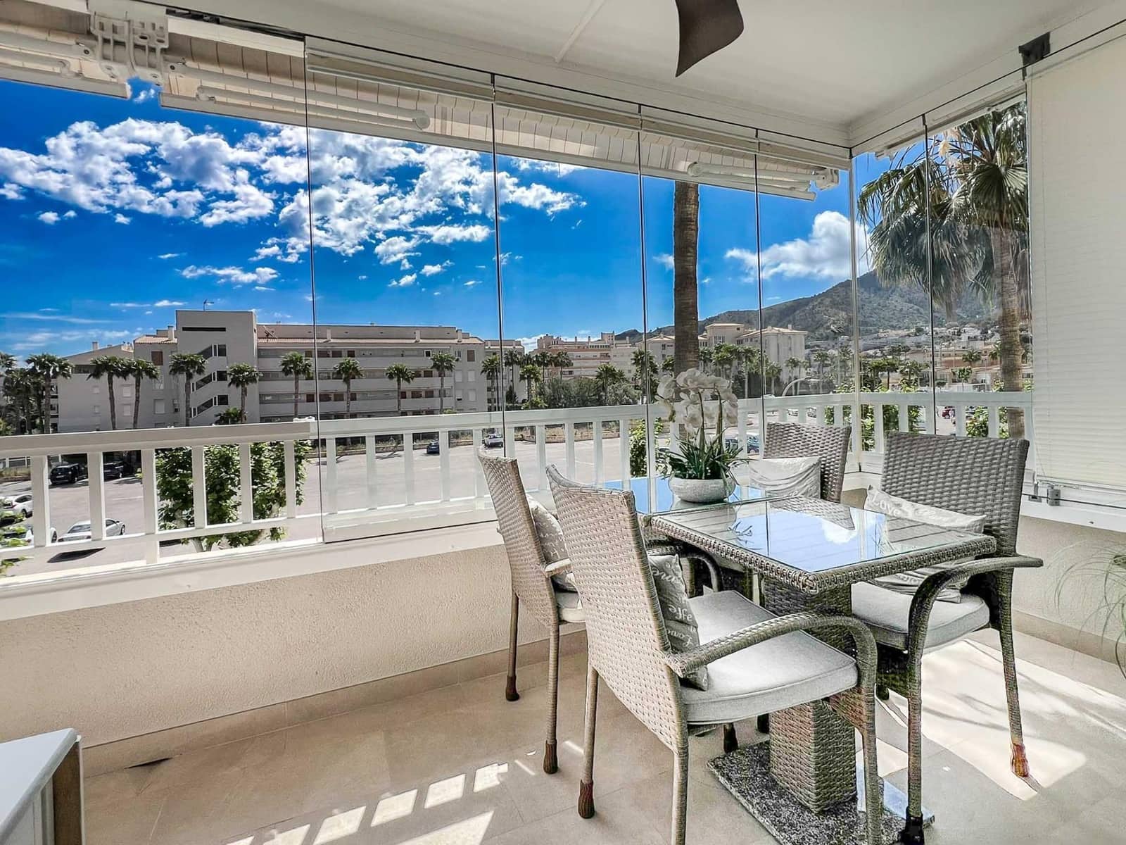3 soveværelse Lejlighed til salg i Albir med swimmingpool garage - € 495.000 (Ref: 9849302)