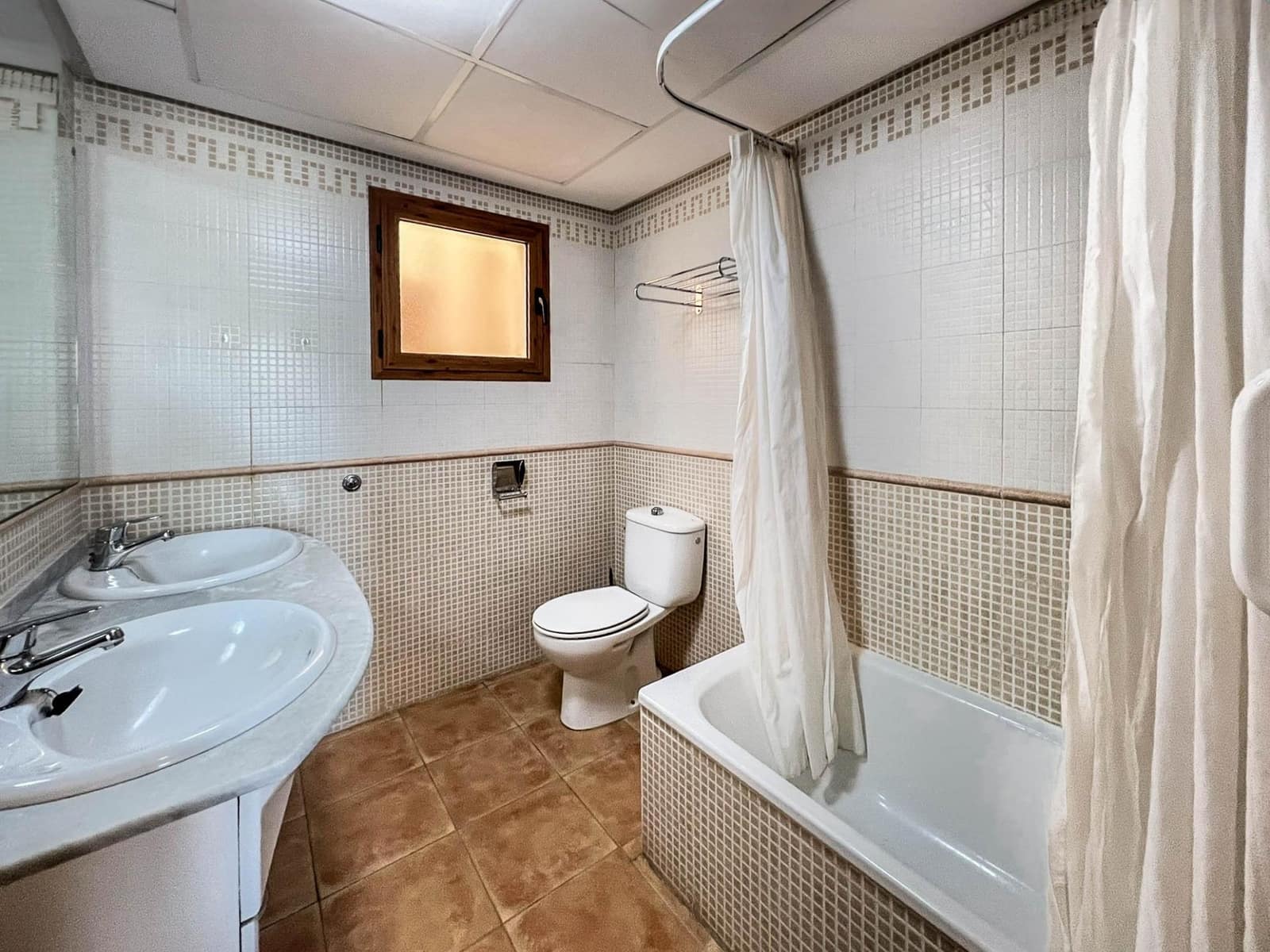 1 bedroom Apartment for rent in Albir with pool garage - € 1,000 (Ref: 9851698)