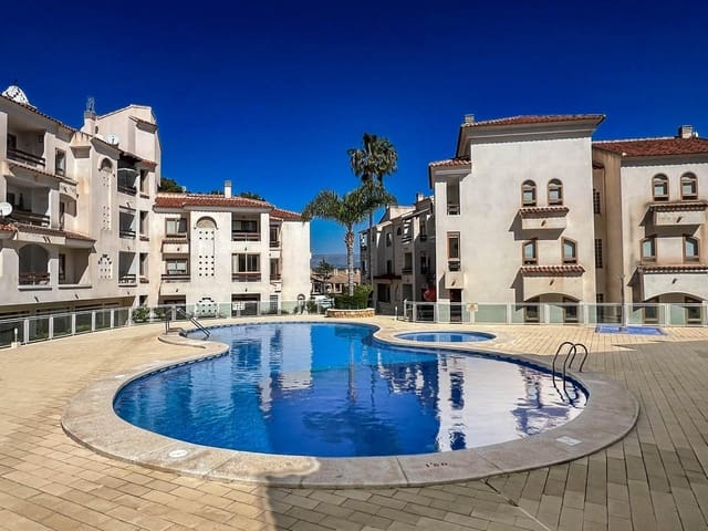 1 soveværelse Lejlighed til leje i Albir, Alfaz del Pi / L'Alfàs del Pi med swimmingpool garage - € 1.000 (Ref: 9851698)