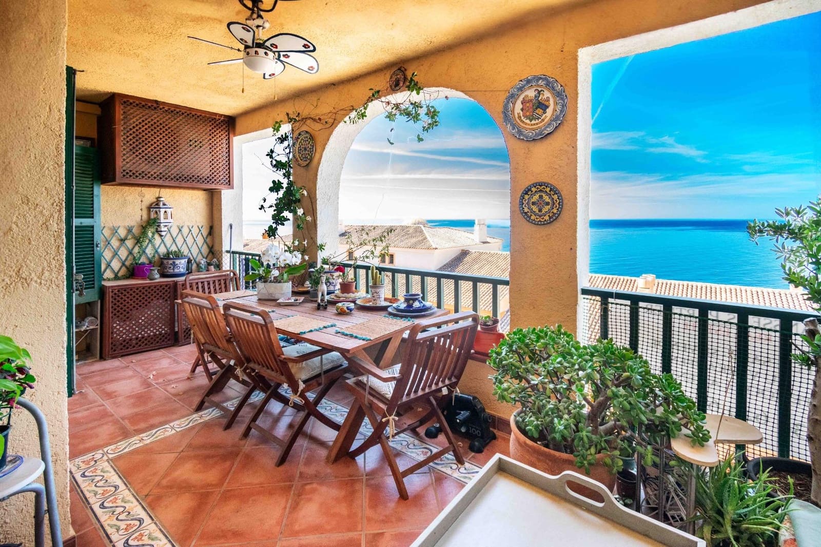 2 bedroom Apartment for sale in Altea with pool garage - € 350,000 (Ref: 9866950)