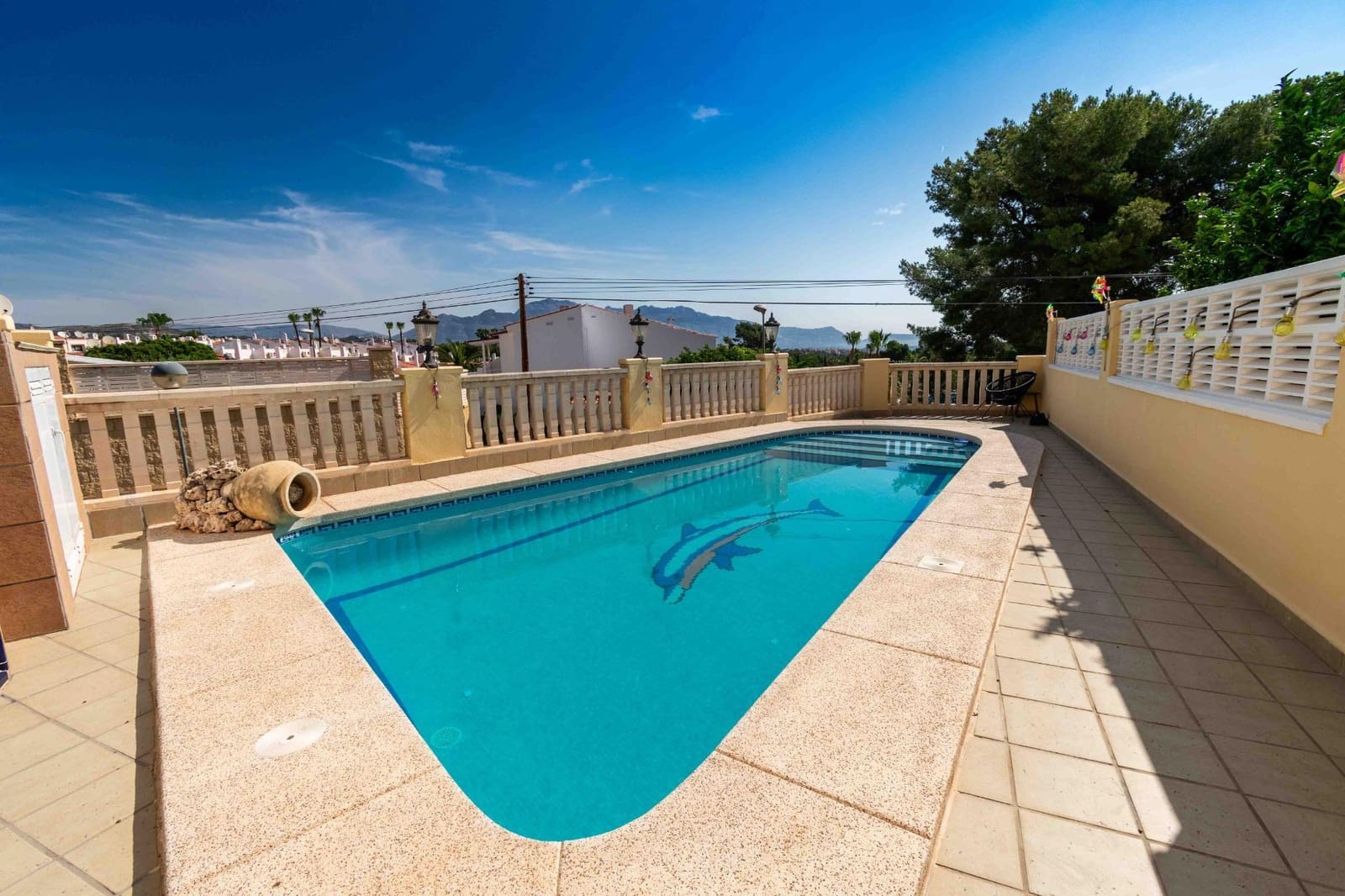 4 quarto Moradia para venda em La Nucia com piscina garagem - 549 000 € (Ref: 9881893)