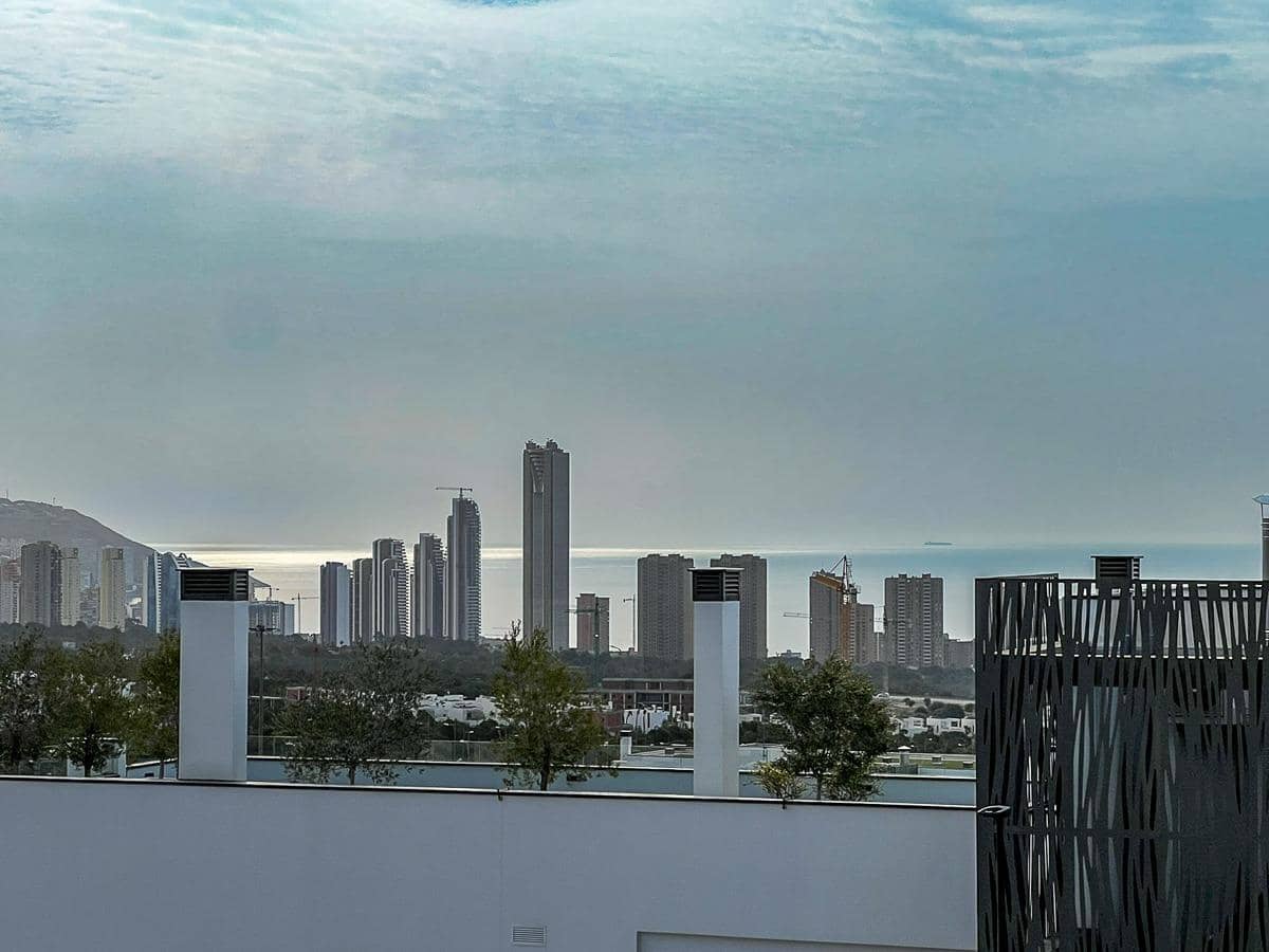 Apartamento de 2 habitaciones en Finestrat en venta con piscina garaje - 450.000 € (Ref: 9903866)