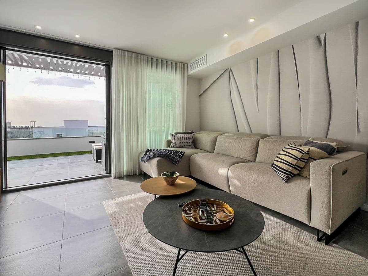 Apartamento de 2 habitaciones en Finestrat en venta con piscina garaje - 450.000 € (Ref: 9903866)