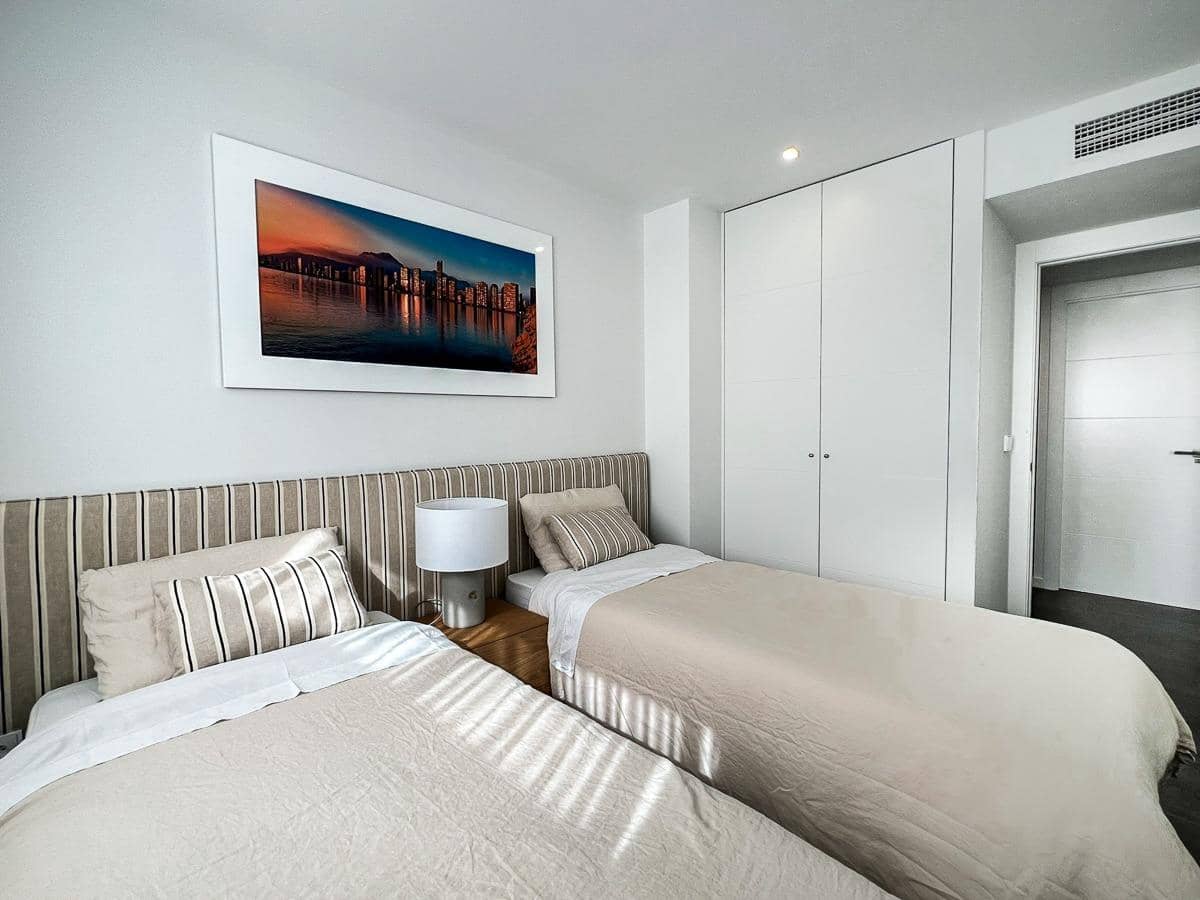 Apartamento de 2 habitaciones en Finestrat en venta con piscina garaje - 450.000 € (Ref: 9903866)